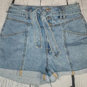 Forever 21 Light Blue Tie-Front Jean Shorts Sz 29